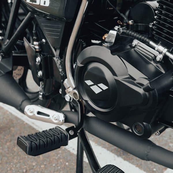 Close up of ZSB 125 Ed Motorbike Blue pedal